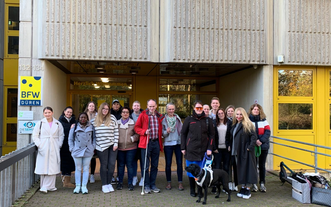 Besuch von der Dürener Pflegeschule maxQ.